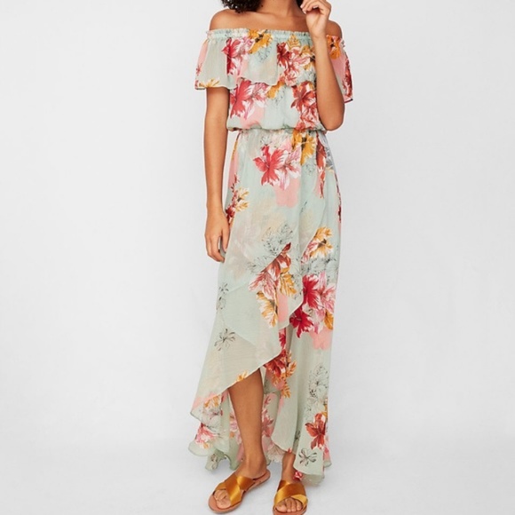 Express Dresses & Skirts - NEW Express Off Shoulder Maxi Dress